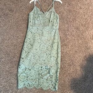 Small Lulus Dress
